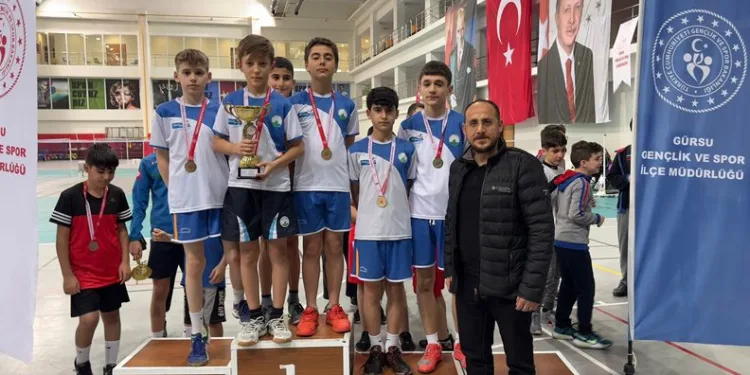 Osmangazili badmintoncularda yeni başarı