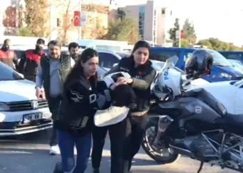 Şanlıurfa’da erkek arkadaşını bıçakla öldüren kadın tutuklandı