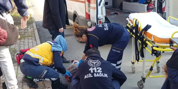 Bursa’da evine giren şüpheliden kaçarken balkondan atladı