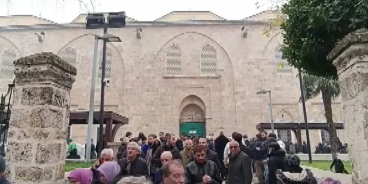 Bursalılar kar ve yağmur için dua etti