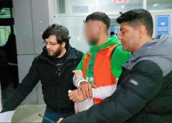 Samsun’da iş yerinden cep telefonu çalan şahıs yakalandı