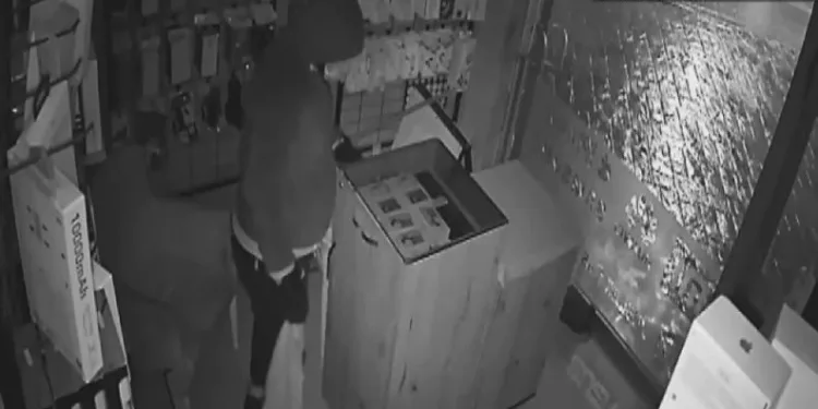 Telefoncuda 120 bin liralık soygun