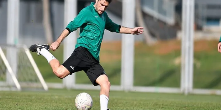 Bursaspor’da Özer Hurmacı şoku
