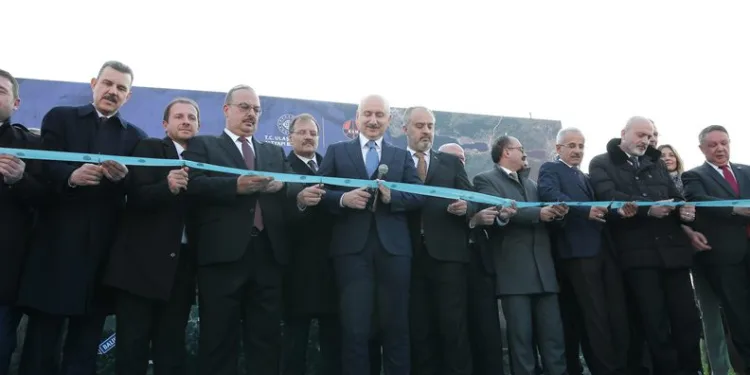 Bakan Karaismailoğlu’ndan Bursa’da toplu açılış