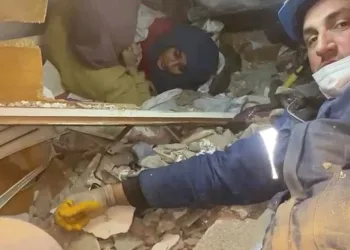 Madenciler mucizelere imza atıyor