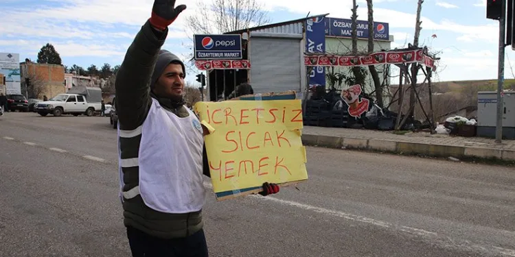 Depremzedeler onları unutmadı