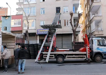 Diyarbakır’da fırsatçı ev sahiplerine tepki