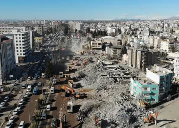 Adıyaman’da enkaz çalışmaları sürüyor