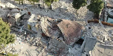 Tarihi Ulu Cami enkaza dönüştü