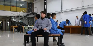Çadır kentler için ‘enerji bankları’ üretiyorlar