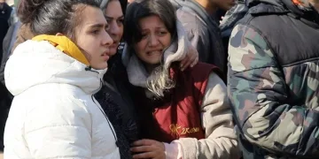 Baba ve kızlarının yaşam umudu