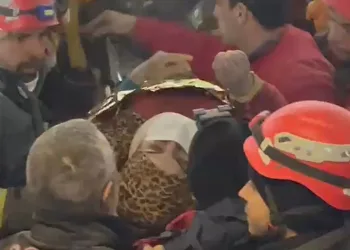 209 saat sonra baba-kız mucizesi