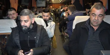 Kuaförler depremzedeler için yola çıktı