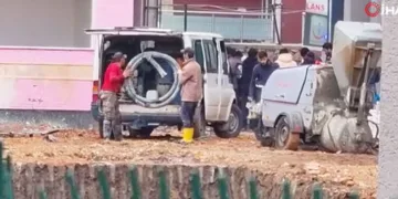 3. kattan ağabeyinin üzerine düştü