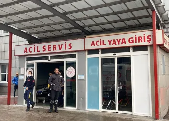 Bursa’da boşanma aşamasındaki eşini ağır yaraladı