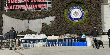 İstanbul’da tonlarca uyuşturucu madde ele geçirildi