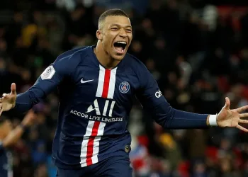Kylian Mbappe’nin imzalı forması da satışa çıkıyor!