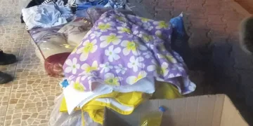Deprem malzemelerini satarken yakalandılar
