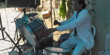Davulcunun cesedi yanmış şekilde bulundu