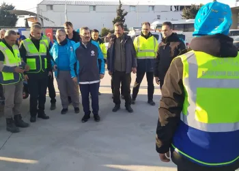 Hatay’daki Bursa ekibine Bakan morali