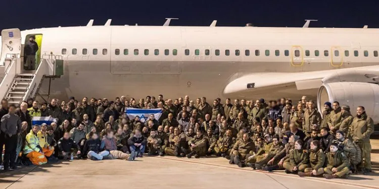 İsrail’den Türkiye’ye 150 kişilik yardım ekibi