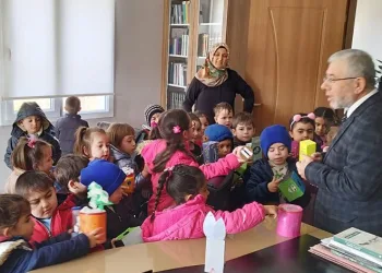 Minik yüreklerden kocaman bağış