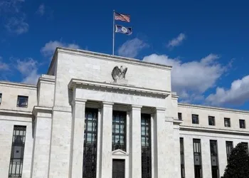 Fed, politika faizini artırdı