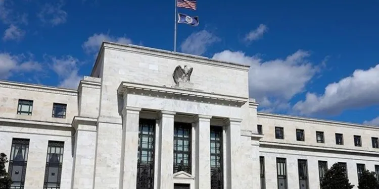 Fed, politika faizini artırdı