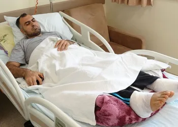 Depremden kaçarken canından oluyordu
