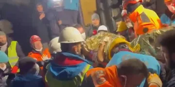 160 saat sonra kurtarıldı
