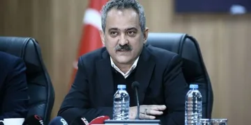 Eğitime 13 Mart’a kadar ara verildi