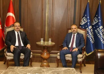 Yakup Canbolat ve Alinur Aktaş deprem bölgesine gidiyor