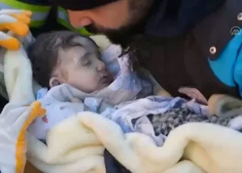 1 yaşındaki bebek kurtarıldı