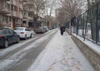 Suriyeliler memleketlerine gitmeye başladı