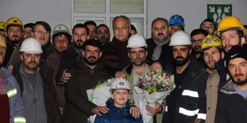 Amasyalı 110 madenci evine döndü