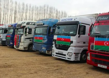 Türkiye’ye 135 tırlık yardım