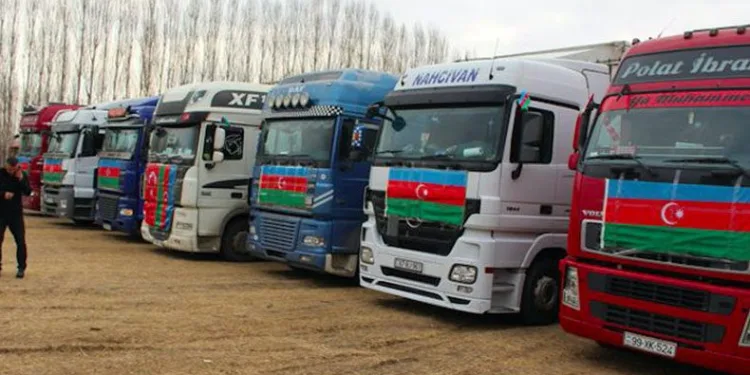 Türkiye’ye 135 tırlık yardım