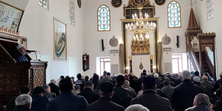 Hayatını kaybedenler için dua okundu