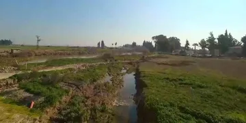 Fayın böldüğü köy Asi Nehri’ne kaydı
