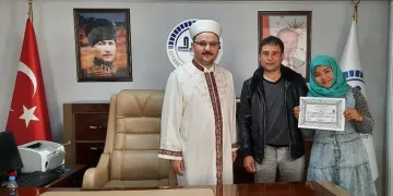 Tayland vatandaşı Müslüman oldu