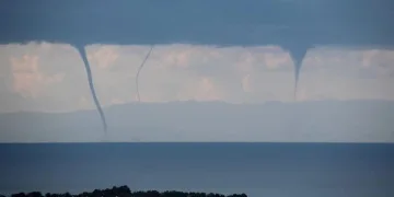 İzmir’de hortum paniği