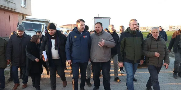 “Devlet-millet inşallah bu afetin altından kalkacak”