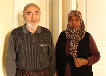 Sahura kalkmışlardı, depreme yakalandılar
