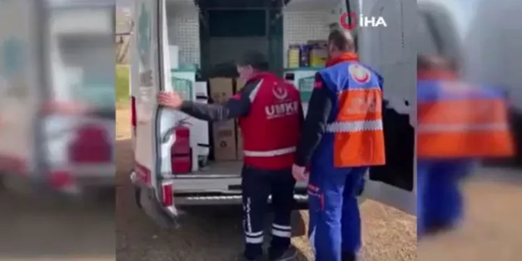 UMKE ekiplerinden tekerlekli sandalye temini