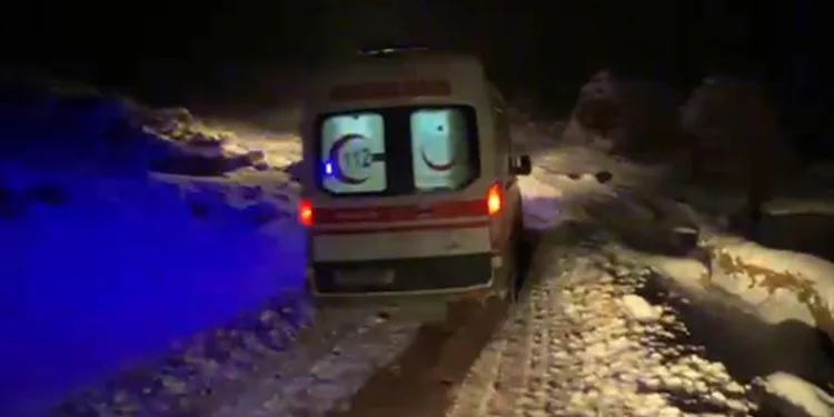Ekipler hasta kadın için seferber oldu