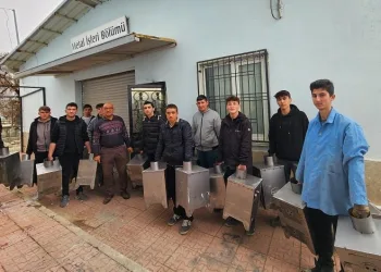 Orhaneli’de öğrenciler soba üretiyor