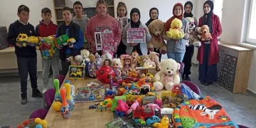 Harmancık’taki oyuncaklar deprem bölgesine