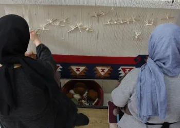 Yaşatmak için ilmekliyorlar