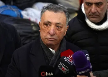 Beşiktaş’tan ‘şampiyon play-off ile belirlensin’ haberlerine yalanlama