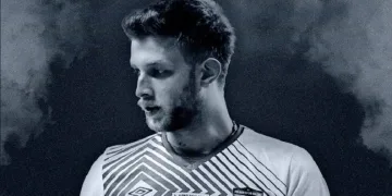 Eskişehirli milli voleybolcudan kötü haber